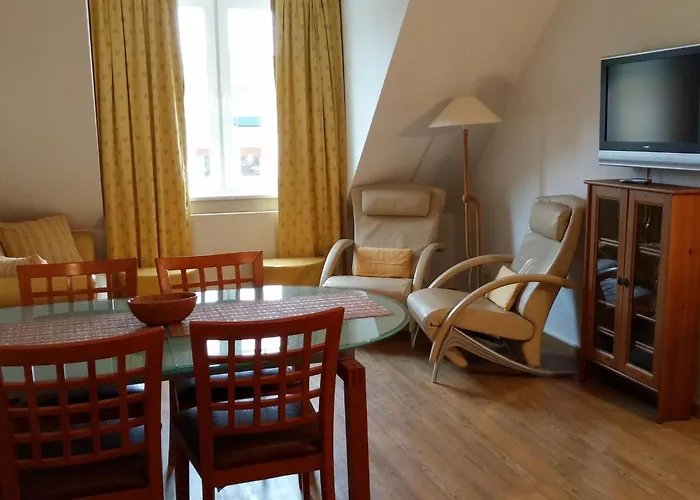 Nr-12 By Interhome *